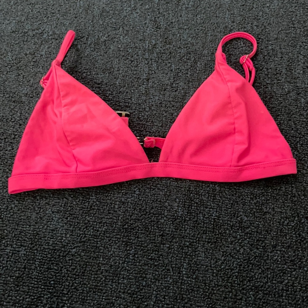 Pink bikini top
